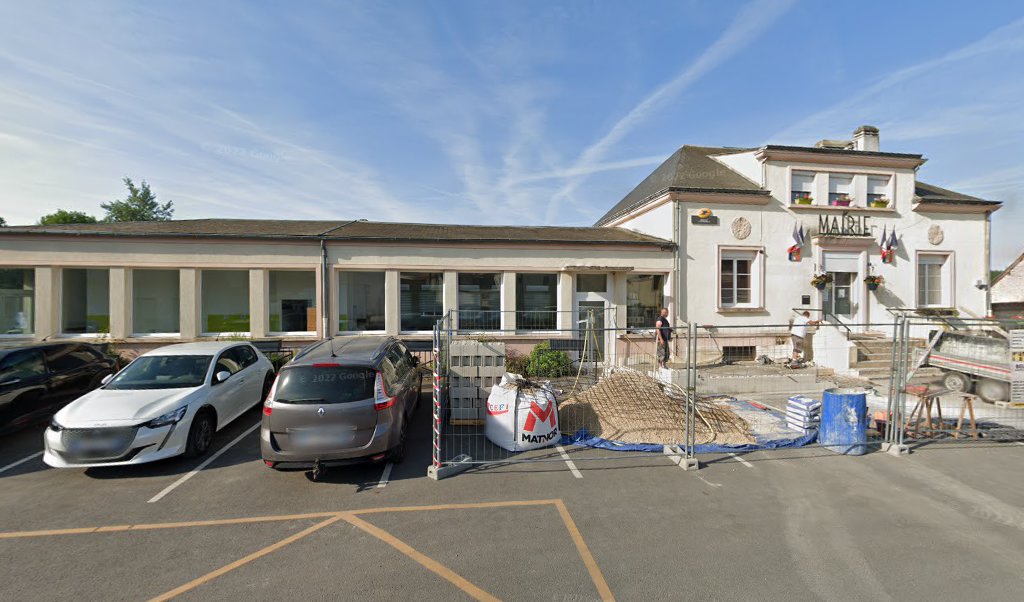 Retrouvez toutes les informations de contacts et horaires d&rsquo;ouverture pour La Poste Agence Communale FAVEROLLES ET COEMY Mairie situé à Faverolles et coemy dans le département Marne (51). Pour effectuer envoyer vos colis (colissimo, chronopost, suivi colis), une gestion bancaire [&hellip;]