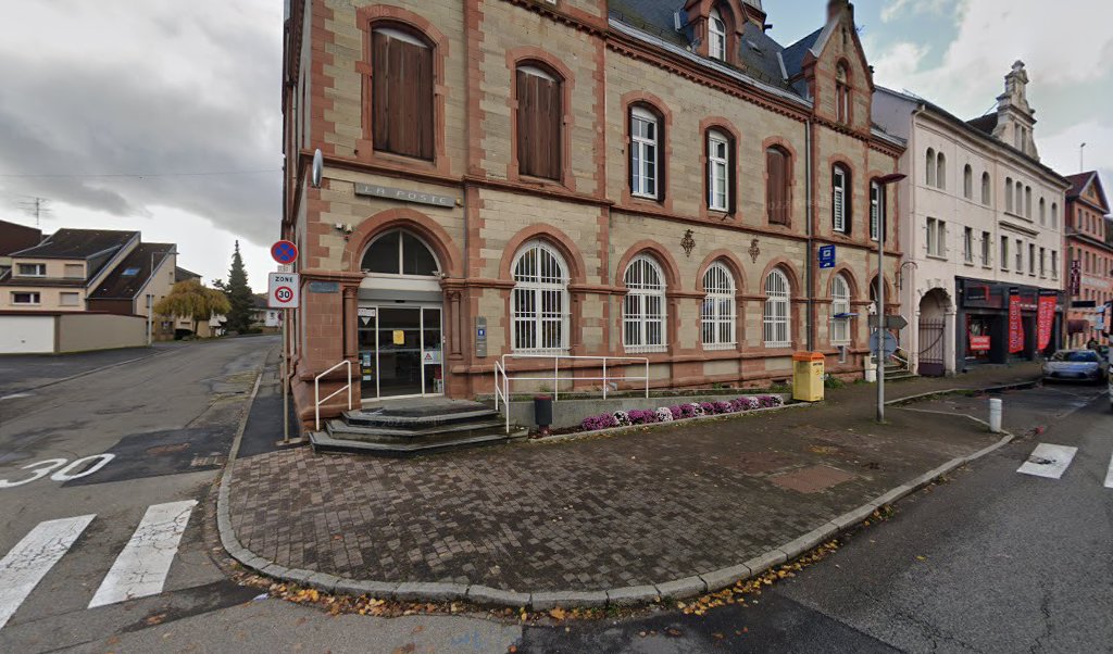 Retrouvez toutes les informations de contacts et horaires d&rsquo;ouverture pour La Poste THANN situé à Thann dans le département Haut-Rhin (68). Pour effectuer envoyer vos colis (colissimo, chronopost, suivi colis), une gestion bancaire (banque postal, French Bank), votre courrier (suivi [&hellip;]