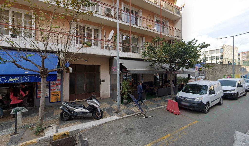 Retrouvez toutes les informations de contacts et horaires d&rsquo;ouverture pour La Poste Relais CARPE DIEM situé à Ajaccio dans le département Corse-du-Sud (20). Pour effectuer envoyer vos colis (colissimo, chronopost, suivi colis), une gestion bancaire (banque postal, French Bank), votre [&hellip;]