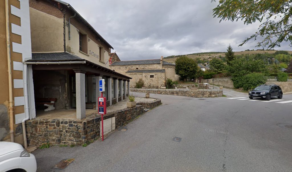 Retrouvez toutes les informations de contacts et horaires d&rsquo;ouverture pour La Poste Agence Communale ESTAVAR Mairie situé à Estavar dans le département Pyrénées-Orientales (66). Pour effectuer envoyer vos colis (colissimo, chronopost, suivi colis), une gestion bancaire (banque postal, French Bank), [&hellip;]