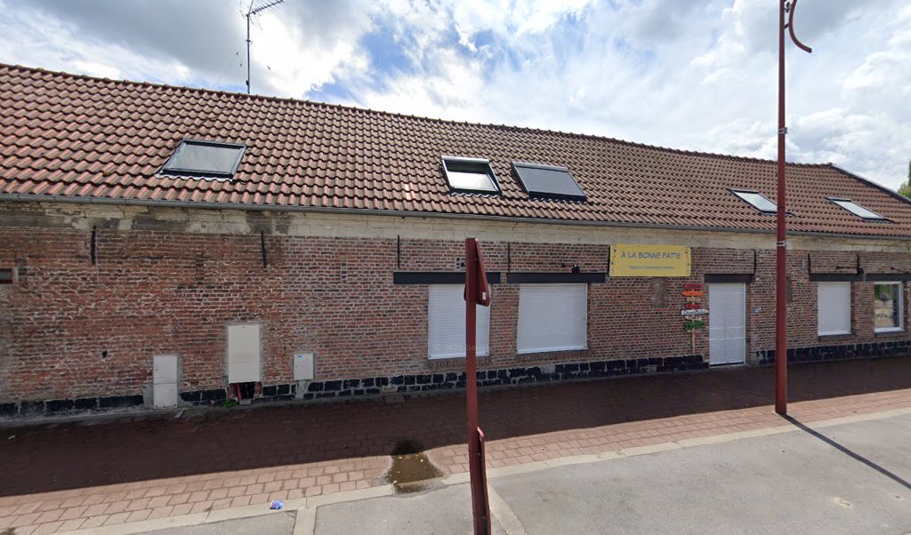 Retrouvez toutes les informations de contacts et horaires d&rsquo;ouverture pour Relais Pickup E LECLERC EXPRESS situé à Lieu st amand dans le département Nord (59). Pour effectuer envoyer vos colis (colissimo, chronopost, suivi colis), une gestion bancaire (banque postal, French [&hellip;]