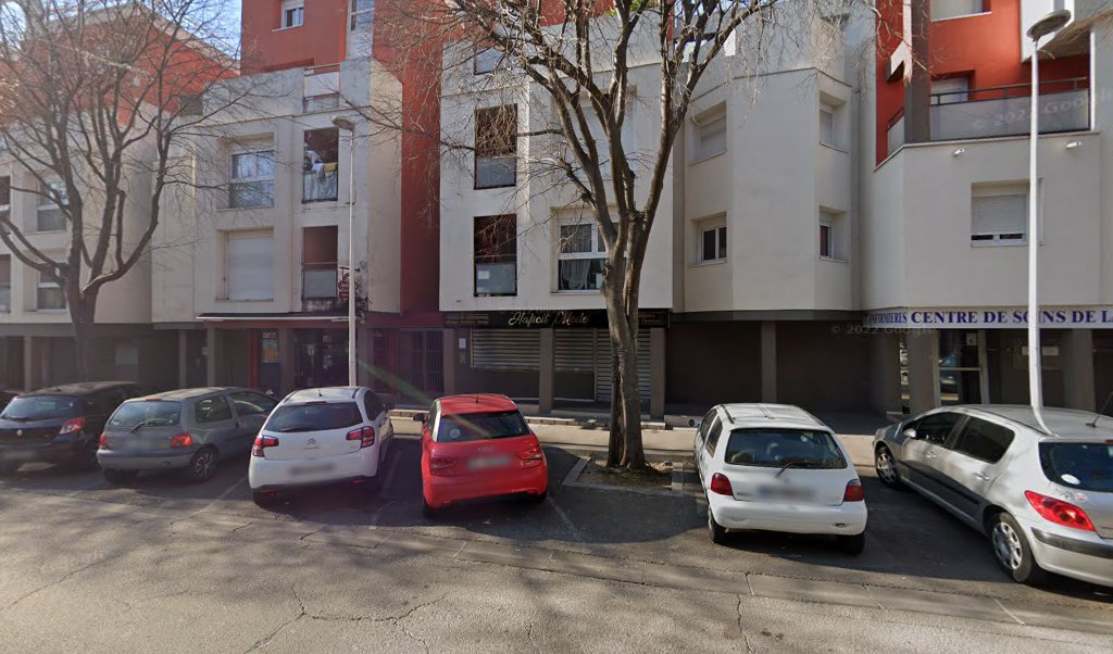 Retrouvez toutes les informations de contacts et horaires d&rsquo;ouverture pour Relais Pickup HAFSOIT MODE situé à Vitrolles dans le département Bouches-du-Rhône (13). Pour effectuer envoyer vos colis (colissimo, chronopost, suivi colis), une gestion bancaire (banque postal, French Bank), votre courrier [&hellip;]