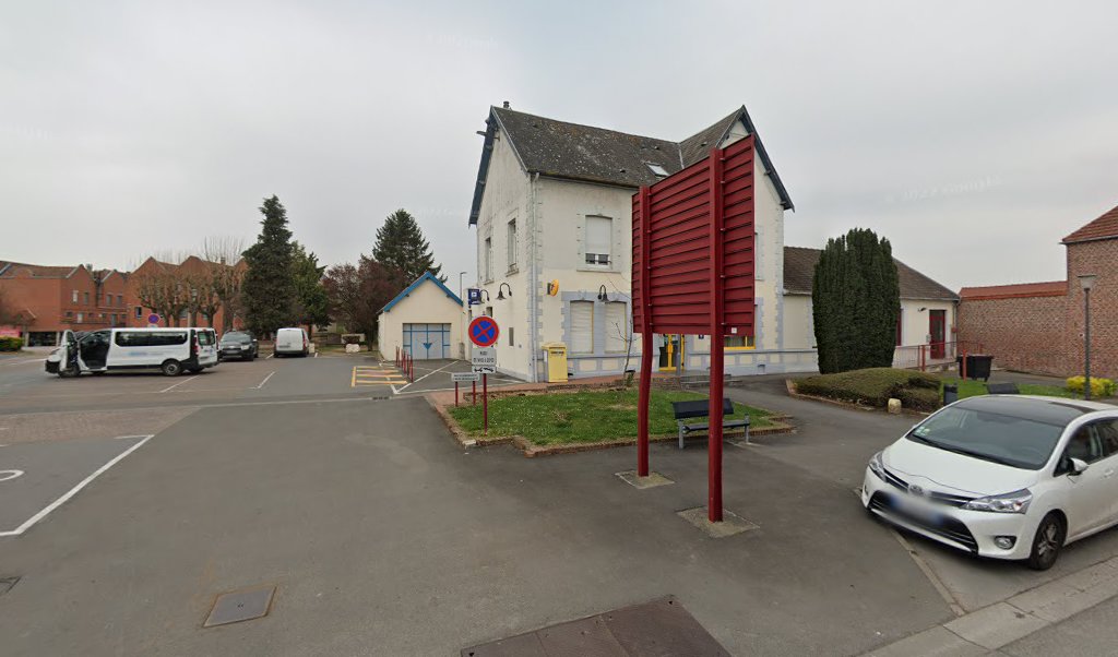 Retrouvez toutes les informations de contacts et horaires d&rsquo;ouverture pour La Poste AIX NOULETTE situé à Aix noulette dans le département Pas-de-Calais (62). Pour effectuer envoyer vos colis (colissimo, chronopost, suivi colis), une gestion bancaire (banque postal, French Bank), votre [&hellip;]