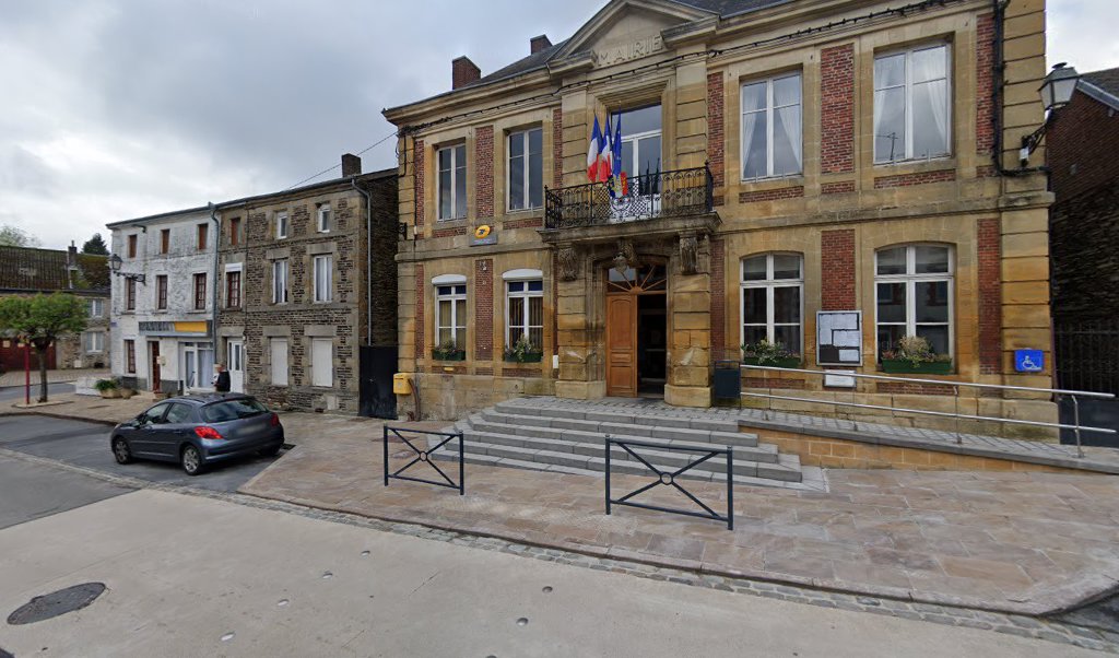 Retrouvez toutes les informations de contacts et horaires d&rsquo;ouverture pour La Poste Agence Communale LES MAZURES Mairie situé à Les mazures dans le département Ardennes (08). Pour effectuer envoyer vos colis (colissimo, chronopost, suivi colis), une gestion bancaire (banque postal, [&hellip;]