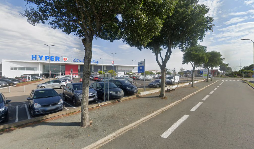 Retrouvez toutes les informations de contacts et horaires d&rsquo;ouverture pour Relais Pickup HYPER U situé à St hilaire de riez dans le département Vendée (85). Pour effectuer envoyer vos colis (colissimo, chronopost, suivi colis), une gestion bancaire (banque postal, French [&hellip;]