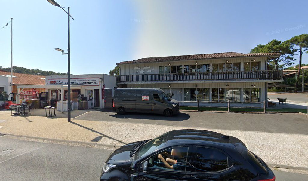 Retrouvez toutes les informations de contacts et horaires d&rsquo;ouverture pour Relais Pickup PRO ET CIE situé à Lege cap ferret dans le département Gironde (33). Pour effectuer envoyer vos colis (colissimo, chronopost, suivi colis), une gestion bancaire (banque postal, French [&hellip;]