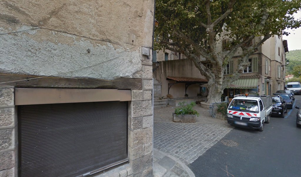 Retrouvez toutes les informations de contacts et horaires d&rsquo;ouverture pour Relais Pickup LE CHARLOT situé à Seillans dans le département Var (83). Pour effectuer envoyer vos colis (colissimo, chronopost, suivi colis), une gestion bancaire (banque postal, French Bank), votre courrier [&hellip;]