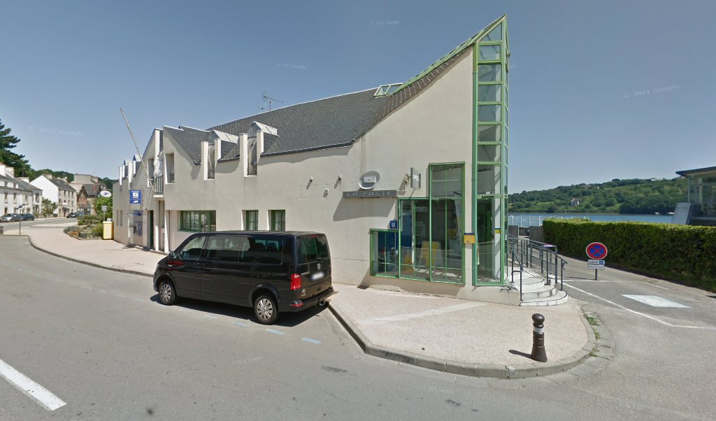 Retrouvez toutes les informations de contacts et horaires d&rsquo;ouverture pour La Poste AUDIERNE situé à Audierne dans le département Finistère (29). Pour effectuer envoyer vos colis (colissimo, chronopost, suivi colis), une gestion bancaire (banque postal, French Bank), votre courrier (suivi [&hellip;]
