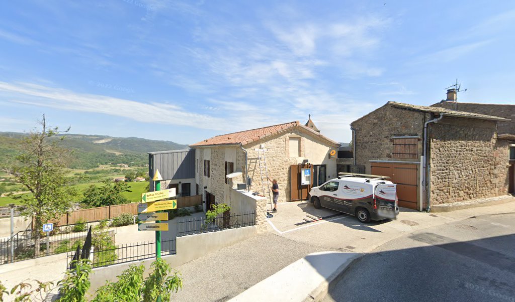 Retrouvez toutes les informations de contacts et horaires d&rsquo;ouverture pour La Poste Agence Communale TOULAUD Mairie situé à Toulaud dans le département Ardèche (07). Pour effectuer envoyer vos colis (colissimo, chronopost, suivi colis), une gestion bancaire (banque postal, French Bank), [&hellip;]
