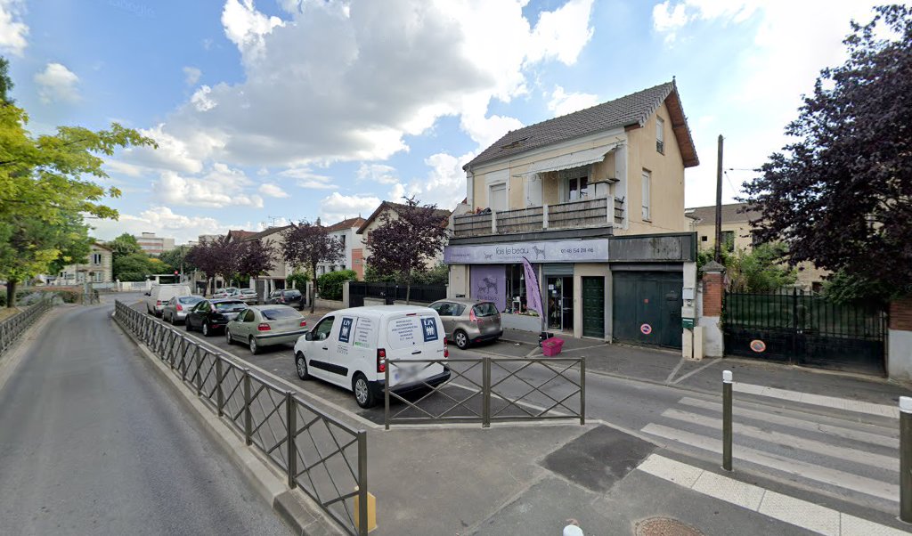 Retrouvez toutes les informations de contacts et horaires d&rsquo;ouverture pour Relais Pickup FAIS LE BEAU situé à Rosny sous bois dans le département Seine-Saint-Denis (93). Pour effectuer envoyer vos colis (colissimo, chronopost, suivi colis), une gestion bancaire (banque postal, French [&hellip;]