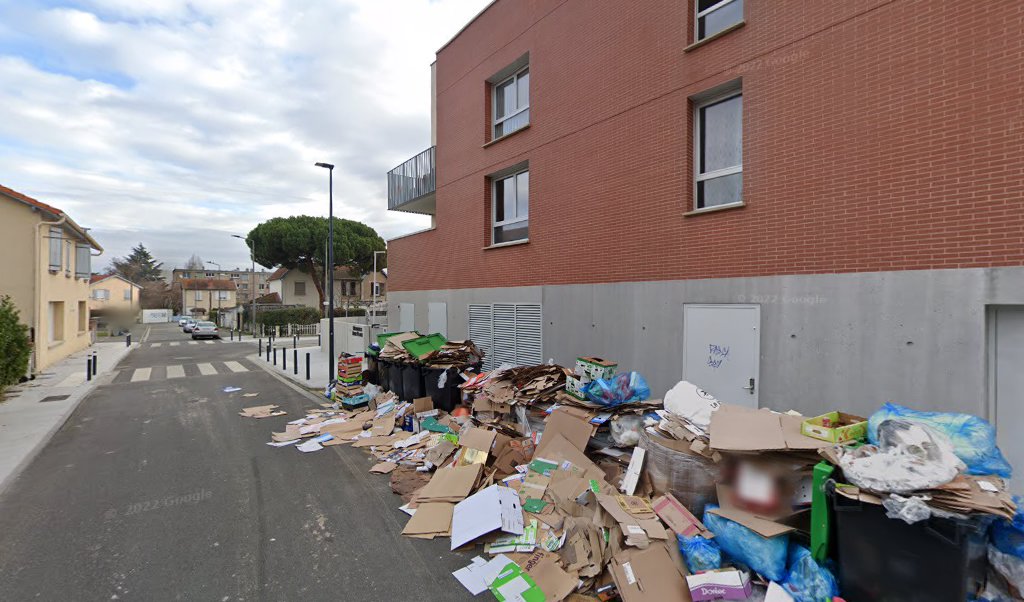 Retrouvez toutes les informations de contacts et horaires d&rsquo;ouverture pour Relais Pickup CARREFOUR CITY situé à Toulouse dans le département Haute-Garonne (31). Pour effectuer envoyer vos colis (colissimo, chronopost, suivi colis), une gestion bancaire (banque postal, French Bank), votre courrier [&hellip;]