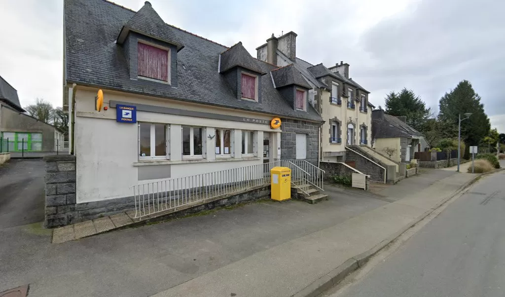 Retrouvez toutes les informations de contacts et horaires d&rsquo;ouverture pour La Poste POULLAOUEN situé à Poullaouen dans le département Finistère (29). Pour effectuer envoyer vos colis (colissimo, chronopost, suivi colis), une gestion bancaire (banque postal, French Bank), votre courrier (suivi [&hellip;]