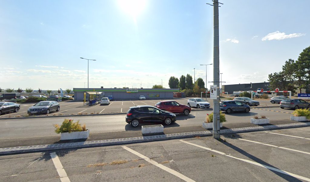 Retrouvez toutes les informations de contacts et horaires d&rsquo;ouverture pour Relais Pickup CARREFOUR situé à Venette dans le département Oise (60). Pour effectuer envoyer vos colis (colissimo, chronopost, suivi colis), une gestion bancaire (banque postal, French Bank), votre courrier (suivi [&hellip;]
