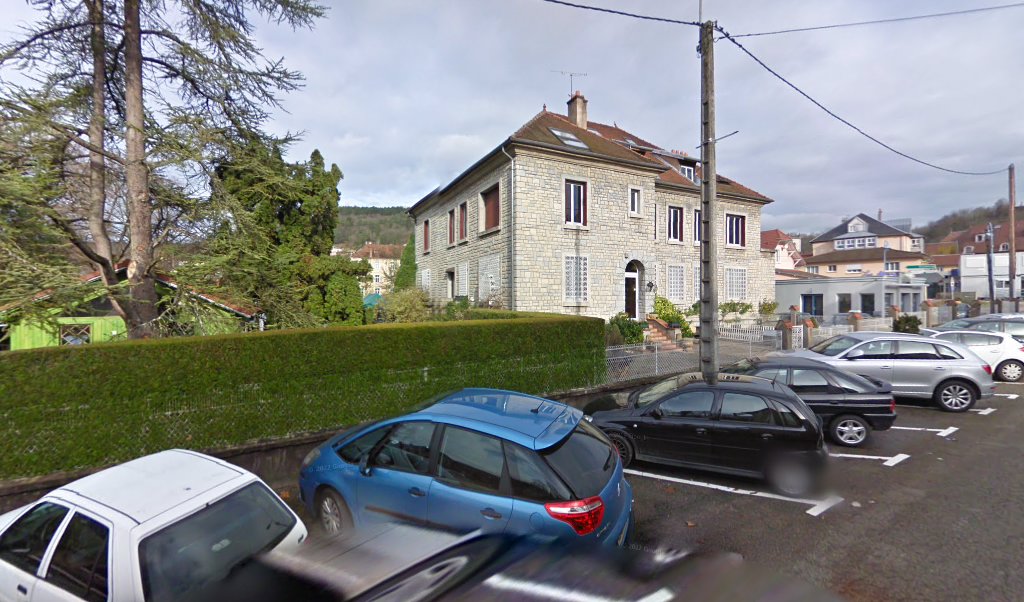 Retrouvez toutes les informations de contacts et horaires d&rsquo;ouverture pour La Poste BAUME LES DAMES situé à Baume les dames dans le département Doubs (25). Pour effectuer envoyer vos colis (colissimo, chronopost, suivi colis), une gestion bancaire (banque postal, French [&hellip;]