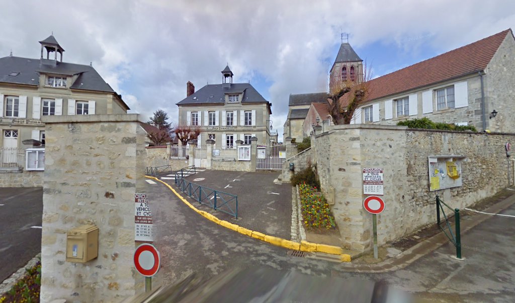 Retrouvez toutes les informations de contacts et horaires d&rsquo;ouverture pour La Poste Agence Communale ARRONVILLE Mairie situé à Arronville dans le département Val-D&rsquo;Oise (95). Pour effectuer envoyer vos colis (colissimo, chronopost, suivi colis), une gestion bancaire (banque postal, French Bank), [&hellip;]