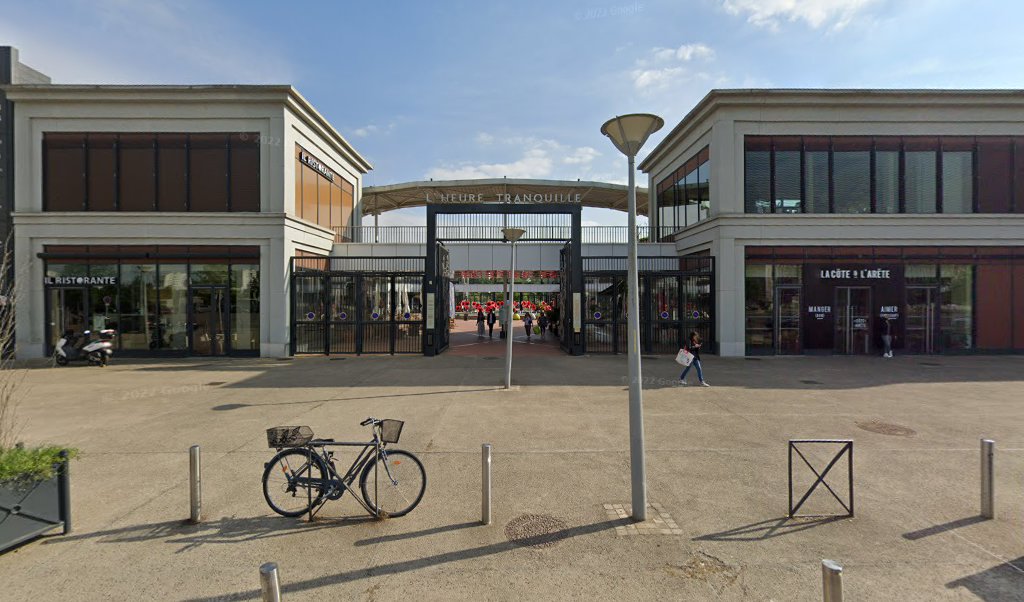 Retrouvez toutes les informations de contacts et horaires d&rsquo;ouverture pour Relais Pickup HUBSIDE STORE situé à Tours dans le département Indre-et-Loire (37). Pour effectuer envoyer vos colis (colissimo, chronopost, suivi colis), une gestion bancaire (banque postal, French Bank), votre courrier [&hellip;]