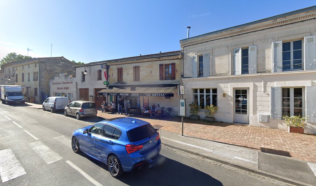 Retrouvez toutes les informations de contacts et horaires d&rsquo;ouverture pour La Poste Relais BAR TABAC LE GESTAS situé à Vayres dans le département Gironde (33). Pour effectuer envoyer vos colis (colissimo, chronopost, suivi colis), une gestion bancaire (banque postal, French [&hellip;]