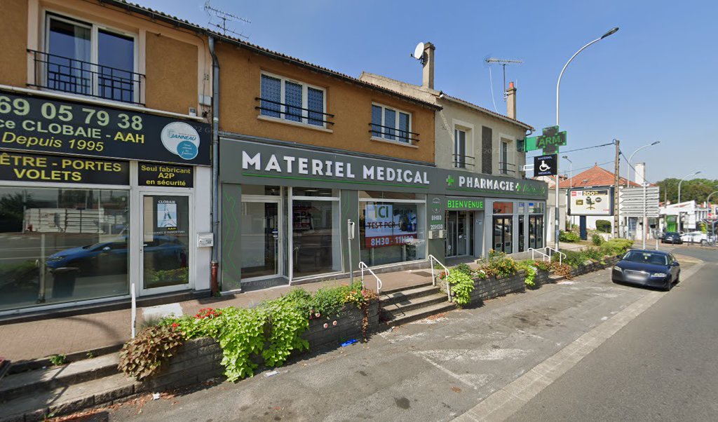 Retrouvez toutes les informations de contacts et horaires d&rsquo;ouverture pour Relais Pickup SOUSS EXPRESS VOYAGE situé à Ris orangis dans le département Essonne (91). Pour effectuer envoyer vos colis (colissimo, chronopost, suivi colis), une gestion bancaire (banque postal, French Bank), [&hellip;]