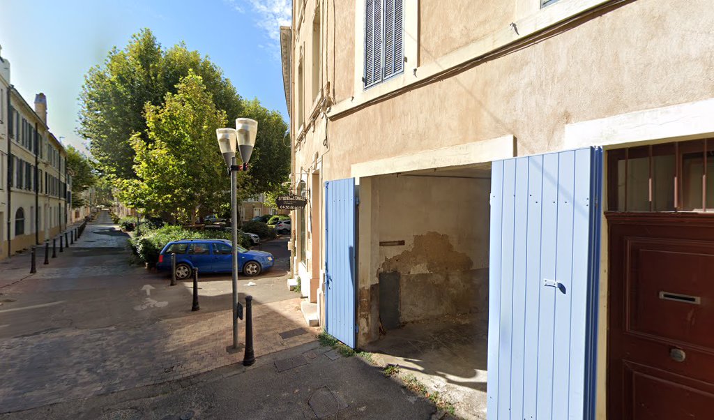 Retrouvez toutes les informations de contacts et horaires d&rsquo;ouverture pour Relais Pickup INTERLUDE situé à Salon de provence dans le département Bouches-du-Rhône (13). Pour effectuer envoyer vos colis (colissimo, chronopost, suivi colis), une gestion bancaire (banque postal, French Bank), votre [&hellip;]