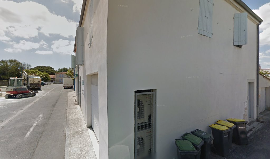 Retrouvez toutes les informations de contacts et horaires d&rsquo;ouverture pour La Poste Agence Communale CHAILLEVETTE Mairie situé à Chaillevette dans le département Charente-Maritime (17). Pour effectuer envoyer vos colis (colissimo, chronopost, suivi colis), une gestion bancaire (banque postal, French Bank), [&hellip;]