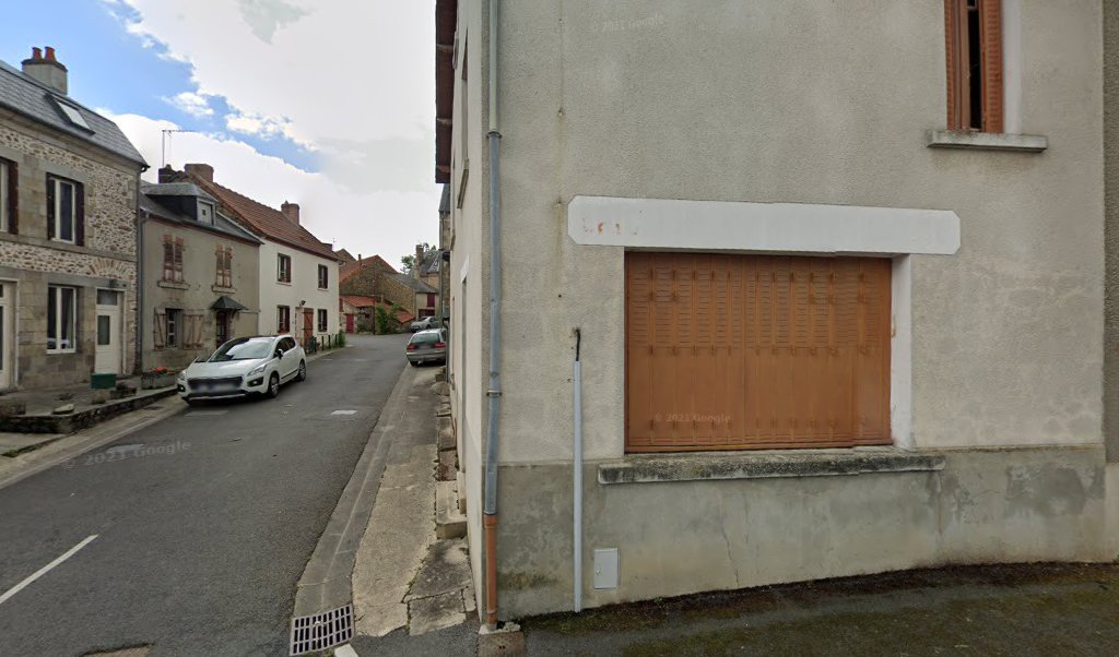 Retrouvez toutes les informations de contacts et horaires d&rsquo;ouverture pour La Poste Agence Communale PIONNAT Mairie situé à Pionnat dans le département Creuse (23). Pour effectuer envoyer vos colis (colissimo, chronopost, suivi colis), une gestion bancaire (banque postal, French Bank), [&hellip;]