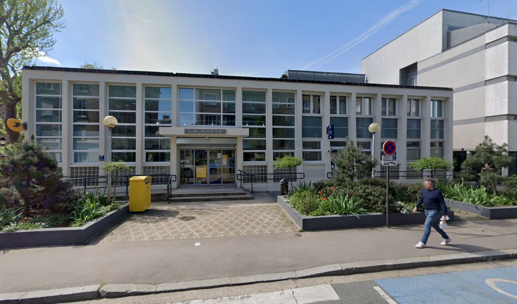Retrouvez toutes les informations de contacts et horaires d&rsquo;ouverture pour La Poste BOIS COLOMBES situé à Bois colombes dans le département Hauts-de-Seine (92). Pour effectuer envoyer vos colis (colissimo, chronopost, suivi colis), une gestion bancaire (banque postal, French Bank), votre [&hellip;]