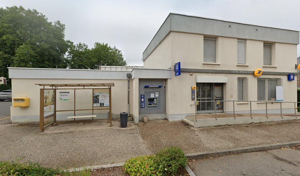 Retrouvez toutes les informations de contacts et horaires d&rsquo;ouverture pour La Poste BELLEVILLE SUR MEUSE situé à Belleville sur meuse dans le département Meuse (55). Pour effectuer envoyer vos colis (colissimo, chronopost, suivi colis), une gestion bancaire (banque postal, French [&hellip;]