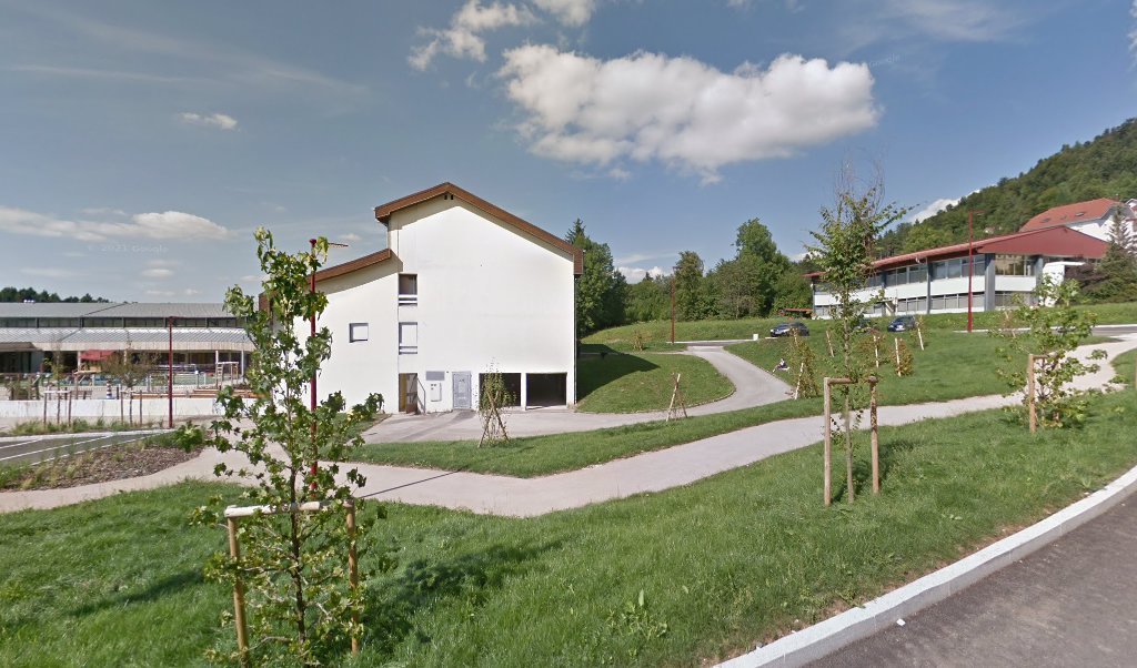 Retrouvez toutes les informations de contacts et horaires d&rsquo;ouverture pour La Poste Espace Clients Pro MAICHE PDC1 situé à Maiche dans le département Doubs (25). Pour effectuer envoyer vos colis (colissimo, chronopost, suivi colis), une gestion bancaire (banque postal, French [&hellip;]
