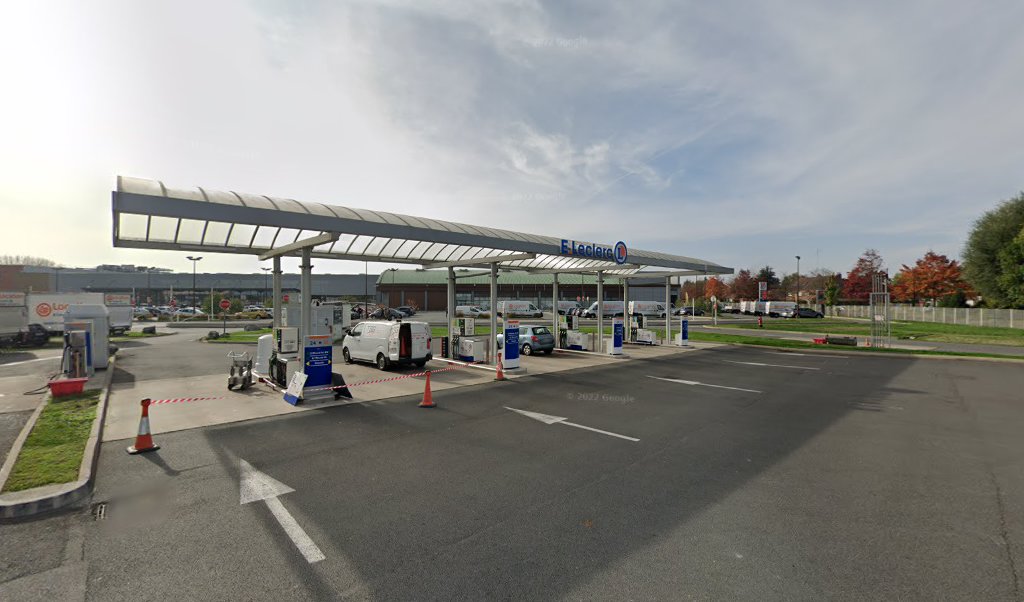 Retrouvez toutes les informations de contacts et horaires d&rsquo;ouverture pour Relais Pickup E LECLERC VALENCIENNES situé à Valenciennes dans le département Nord (59). Pour effectuer envoyer vos colis (colissimo, chronopost, suivi colis), une gestion bancaire (banque postal, French Bank), votre [&hellip;]
