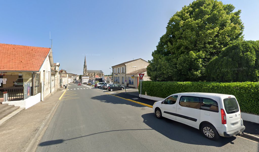 Retrouvez toutes les informations de contacts et horaires d&rsquo;ouverture pour La Poste BRANNE situé à Branne dans le département Gironde (33). Pour effectuer envoyer vos colis (colissimo, chronopost, suivi colis), une gestion bancaire (banque postal, French Bank), votre courrier (suivi [&hellip;]