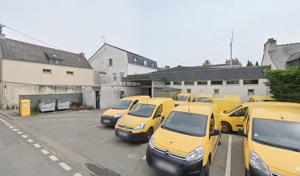 Retrouvez toutes les informations de contacts et horaires d&rsquo;ouverture pour La Poste Espace Clients Pro SARZEAU PDC1 situé à Sarzeau dans le département Morbihan (56). Pour effectuer envoyer vos colis (colissimo, chronopost, suivi colis), une gestion bancaire (banque postal, French [&hellip;]