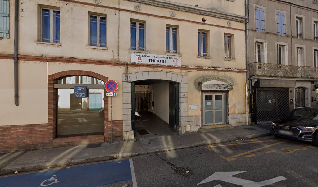 Retrouvez toutes les informations de contacts et horaires d&rsquo;ouverture pour La Poste TOULOUSE PONT DES DEMOISELLES situé à Toulouse dans le département Haute-Garonne (31). Pour effectuer envoyer vos colis (colissimo, chronopost, suivi colis), une gestion bancaire (banque postal, French Bank), [&hellip;]