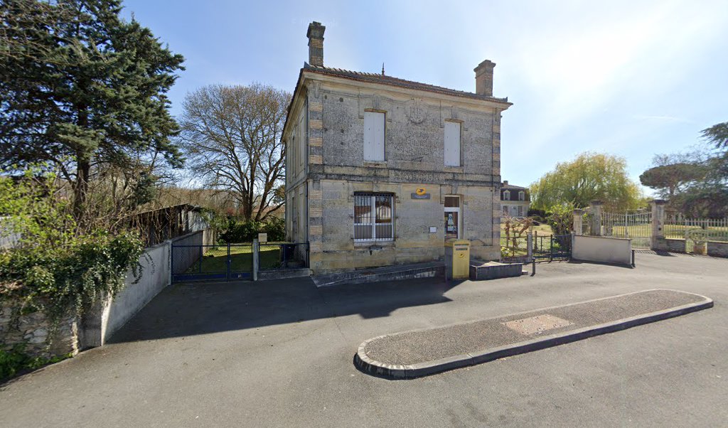 Retrouvez toutes les informations de contacts et horaires d&rsquo;ouverture pour La Poste Agence Communale EYRANS Mairie situé à Eyrans dans le département Gironde (33). Pour effectuer envoyer vos colis (colissimo, chronopost, suivi colis), une gestion bancaire (banque postal, French Bank), [&hellip;]