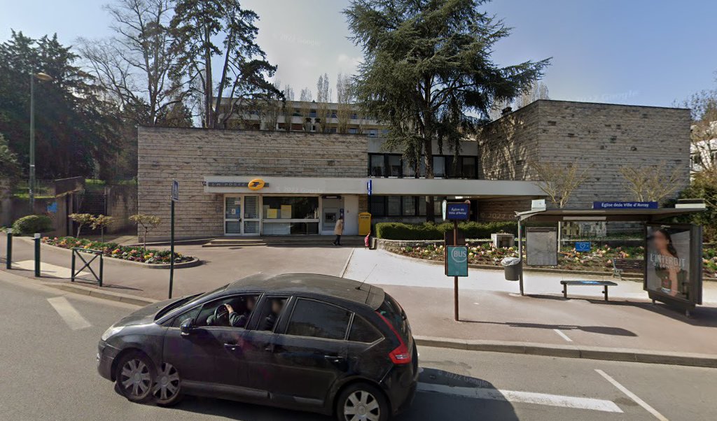 Retrouvez toutes les informations de contacts et horaires d&rsquo;ouverture pour La Poste VILLE D AVRAY situé à Ville d avray dans le département Hauts-de-Seine (92). Pour effectuer envoyer vos colis (colissimo, chronopost, suivi colis), une gestion bancaire (banque postal, French [&hellip;]