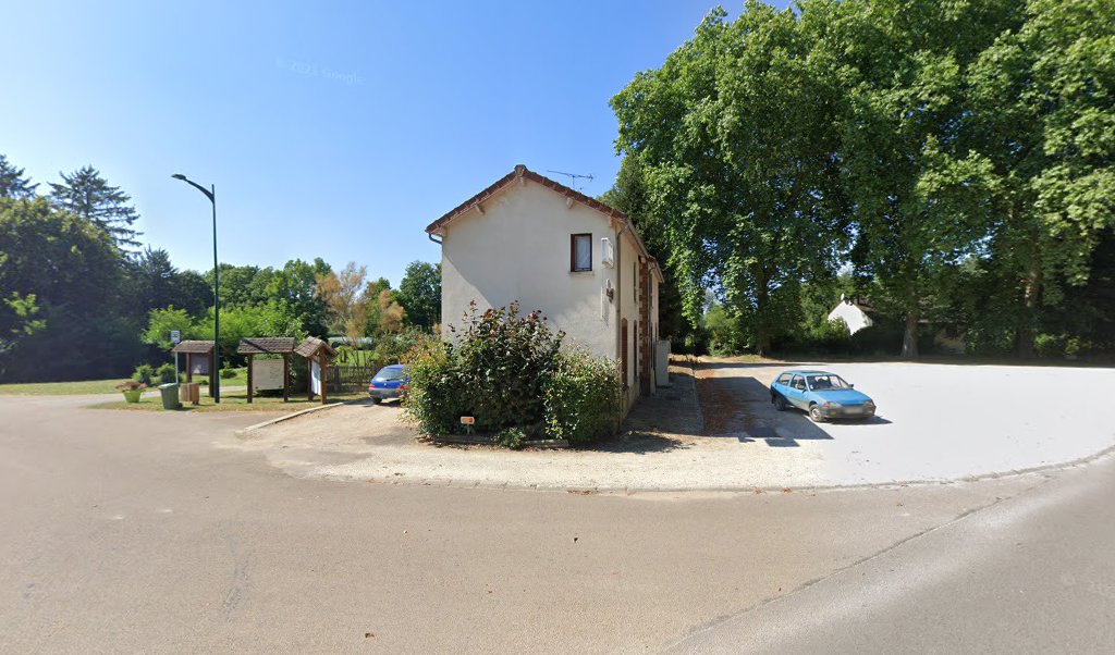 Retrouvez toutes les informations de contacts et horaires d&rsquo;ouverture pour La Poste Relais ST PRIVE situé à St prive dans le département Yonne (89). Pour effectuer envoyer vos colis (colissimo, chronopost, suivi colis), une gestion bancaire (banque postal, French Bank), [&hellip;]