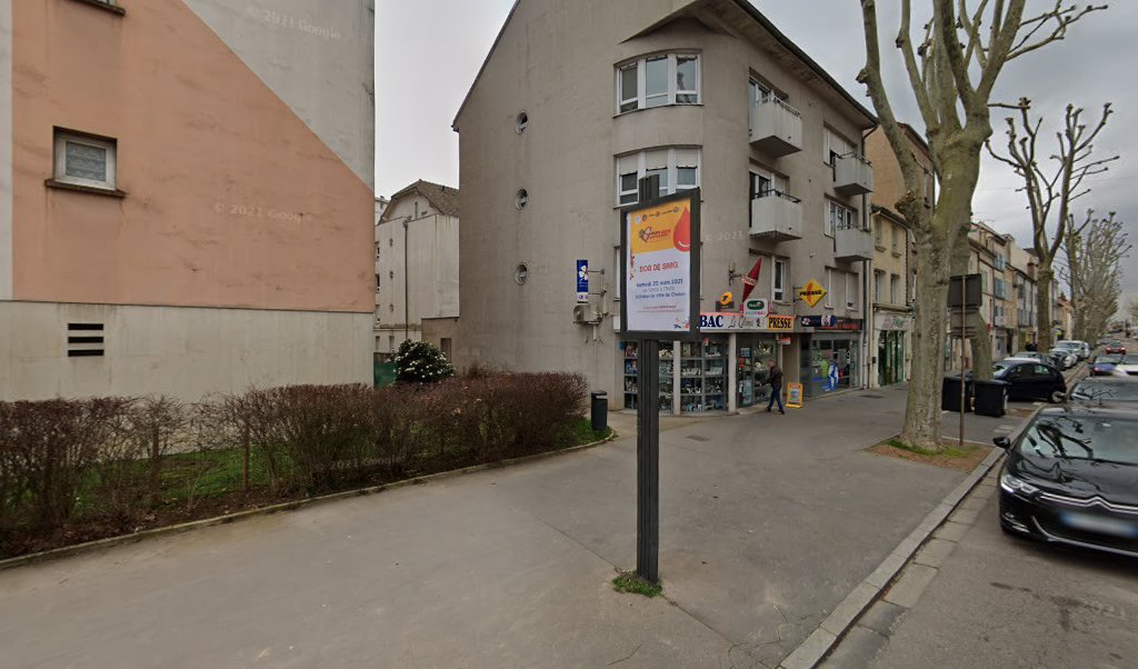 Retrouvez toutes les informations de contacts et horaires d&rsquo;ouverture pour La Poste Relais CHALON SUR SAONE Buraliste situé à Chalon sur saone dans le département Saône-et-Loire (71). Pour effectuer envoyer vos colis (colissimo, chronopost, suivi colis), une gestion bancaire (banque [&hellip;]