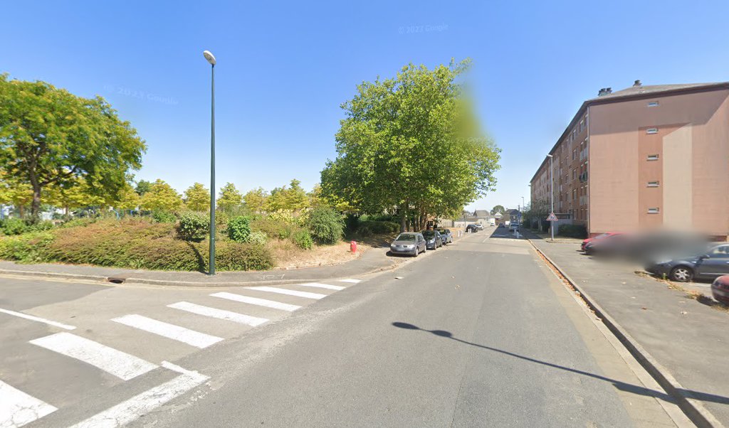 Retrouvez toutes les informations de contacts et horaires d&rsquo;ouverture pour Relais Pickup PROXI situé à Laval dans le département Mayenne (53). Pour effectuer envoyer vos colis (colissimo, chronopost, suivi colis), une gestion bancaire (banque postal, French Bank), votre courrier (suivi [&hellip;]