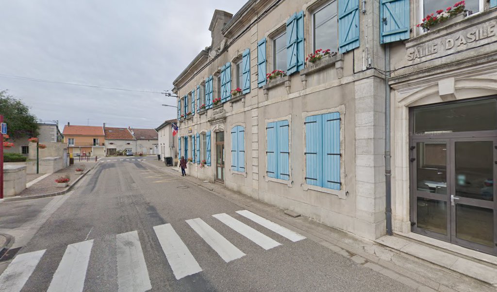 Retrouvez toutes les informations de contacts et horaires d&rsquo;ouverture pour La Poste Agence Communale TRONDES Mairie situé à Trondes dans le département Meurthe-et-Moselle (54). Pour effectuer envoyer vos colis (colissimo, chronopost, suivi colis), une gestion bancaire (banque postal, French Bank), [&hellip;]