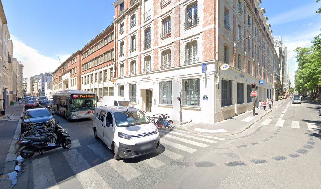 Retrouvez toutes les informations de contacts et horaires d&rsquo;ouverture pour La Poste PARIS CANAL SAINT MARTIN situé à Paris dans le département Paris (75). Pour effectuer envoyer vos colis (colissimo, chronopost, suivi colis), une gestion bancaire (banque postal, French Bank), [&hellip;]