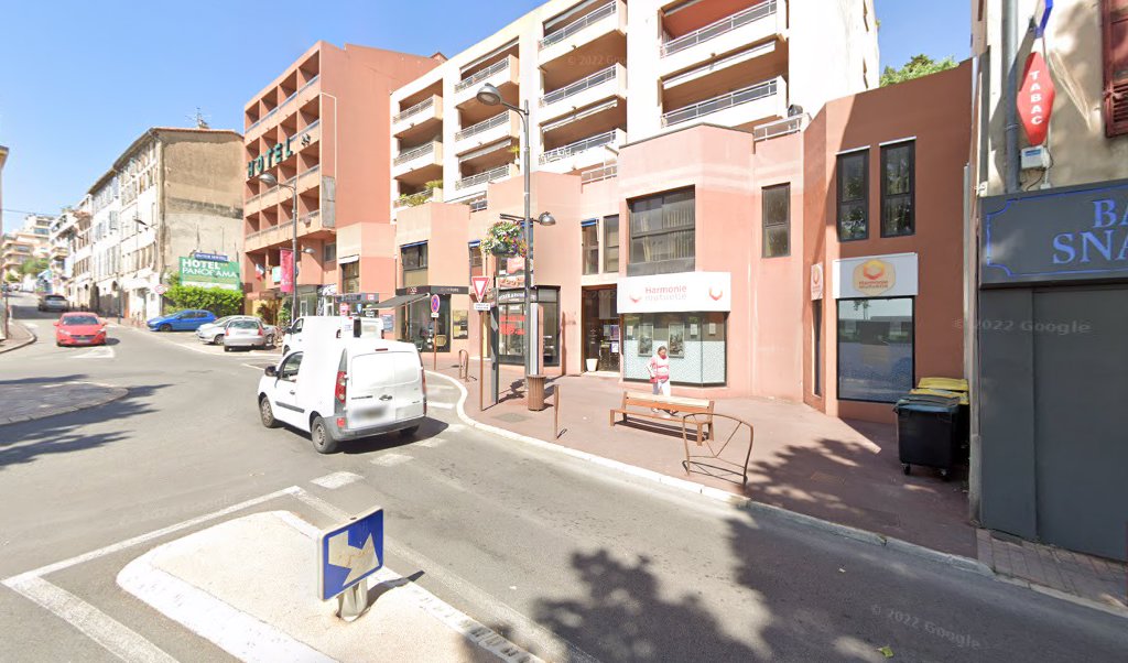 Retrouvez toutes les informations de contacts et horaires d&rsquo;ouverture pour Relais Pickup CARTRIDGE WORLD situé à Grasse dans le département Alpes-Maritimes (06). Pour effectuer envoyer vos colis (colissimo, chronopost, suivi colis), une gestion bancaire (banque postal, French Bank), votre courrier [&hellip;]