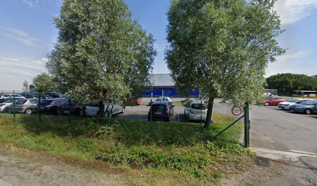 Retrouvez toutes les informations de contacts et horaires d&rsquo;ouverture pour Relais Pickup LA POSTE CARREPRO GUERANDE situé à Guerande dans le département Loire-Atlantique (44). Pour effectuer envoyer vos colis (colissimo, chronopost, suivi colis), une gestion bancaire (banque postal, French Bank), [&hellip;]