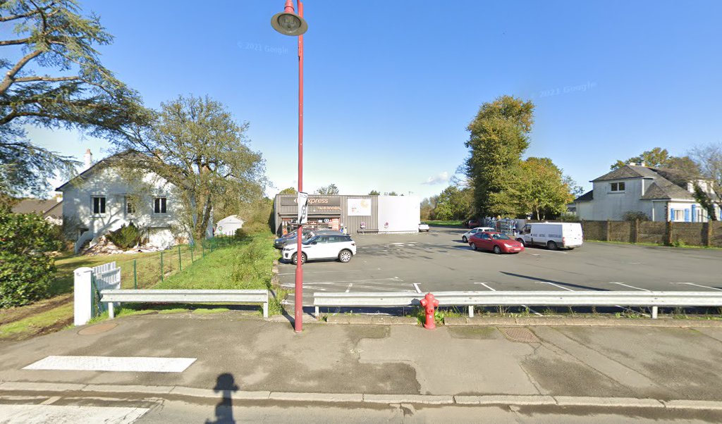 Retrouvez toutes les informations de contacts et horaires d&rsquo;ouverture pour Relais Pickup CARREFOUR EXPRESS situé à Fay de bretagne dans le département Loire-Atlantique (44). Pour effectuer envoyer vos colis (colissimo, chronopost, suivi colis), une gestion bancaire (banque postal, French Bank), [&hellip;]