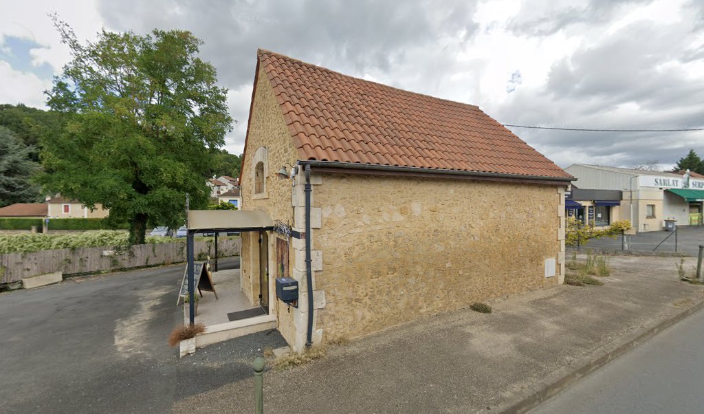 Retrouvez toutes les informations de contacts et horaires d&rsquo;ouverture pour Relais Pickup PULSAT situé à Sarlat la caneda dans le département Dordogne (24). Pour effectuer envoyer vos colis (colissimo, chronopost, suivi colis), une gestion bancaire (banque postal, French Bank), votre [&hellip;]