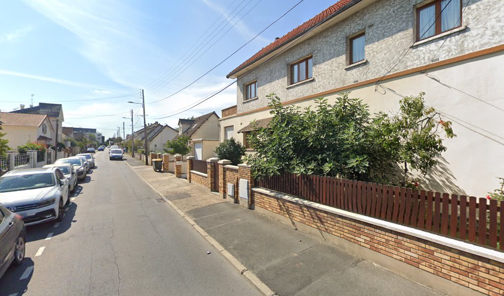Retrouvez toutes les informations de contacts et horaires d&rsquo;ouverture pour Relais Pickup BABA GHANNOUJ situé à Athis mons dans le département Essonne (91). Pour effectuer envoyer vos colis (colissimo, chronopost, suivi colis), une gestion bancaire (banque postal, French Bank), votre [&hellip;]