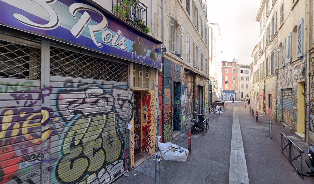 Retrouvez toutes les informations de contacts et horaires d&rsquo;ouverture pour Relais Pickup BOUCAN EPICERIE situé à Marseille dans le département Bouches-du-Rhône (13). Pour effectuer envoyer vos colis (colissimo, chronopost, suivi colis), une gestion bancaire (banque postal, French Bank), votre courrier [&hellip;]