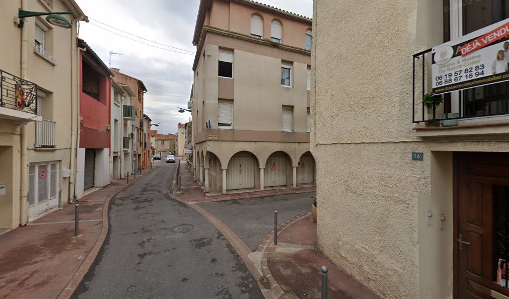 Retrouvez toutes les informations de contacts et horaires d&rsquo;ouverture pour La Poste PIA situé à Pia dans le département Pyrénées-Orientales (66). Pour effectuer envoyer vos colis (colissimo, chronopost, suivi colis), une gestion bancaire (banque postal, French Bank), votre courrier (suivi [&hellip;]