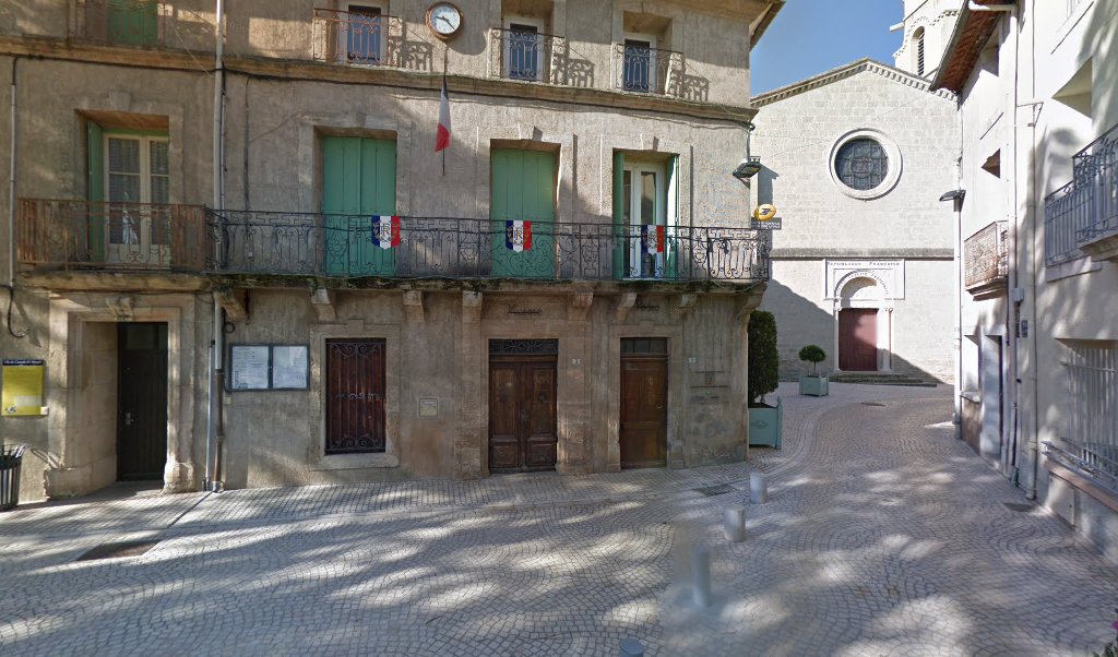 Retrouvez toutes les informations de contacts et horaires d&rsquo;ouverture pour La Poste Agence Communale CAZOULS D HERAULT Mairie situé à Cazouls d herault dans le département Hérault (34). Pour effectuer envoyer vos colis (colissimo, chronopost, suivi colis), une gestion bancaire [&hellip;]