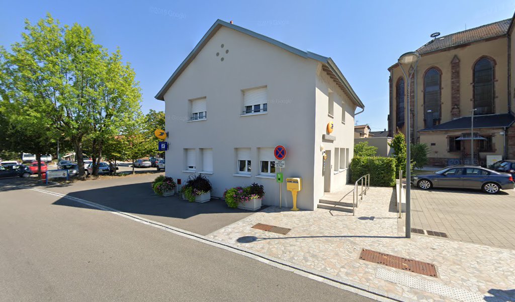 Retrouvez toutes les informations de contacts et horaires d&rsquo;ouverture pour La Poste VILLAGE NEUF situé à Village neuf dans le département Haut-Rhin (68). Pour effectuer envoyer vos colis (colissimo, chronopost, suivi colis), une gestion bancaire (banque postal, French Bank), votre [&hellip;]