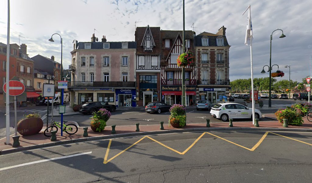 Retrouvez toutes les informations de contacts et horaires d&rsquo;ouverture pour La Poste Agence Communale TROUVILLE SUR MER Mairie situé à Trouville sur mer dans le département Calvados (14). Pour effectuer envoyer vos colis (colissimo, chronopost, suivi colis), une gestion bancaire [&hellip;]