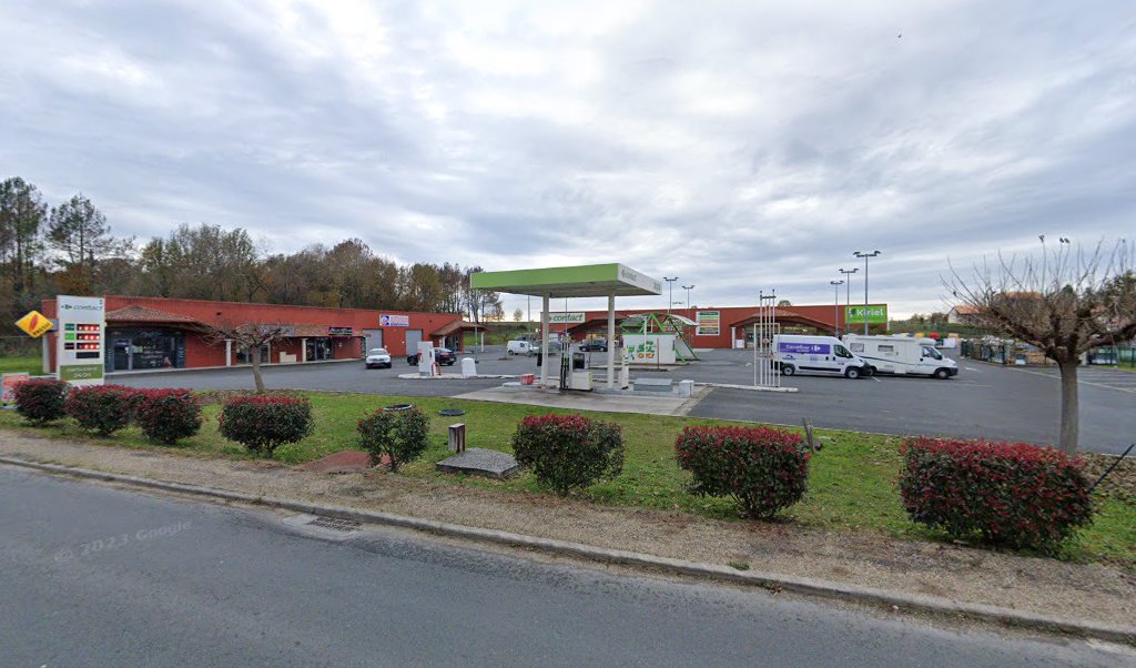 Retrouvez toutes les informations de contacts et horaires d&rsquo;ouverture pour Relais Pickup CARREFOUR CONTACT situé à Saint aulaye dans le département Dordogne (24). Pour effectuer envoyer vos colis (colissimo, chronopost, suivi colis), une gestion bancaire (banque postal, French Bank), votre [&hellip;]